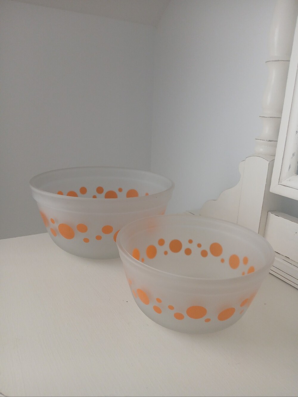 Vintage 1980s Anchor Hocking Frosted Dot Bowls - Set of 2